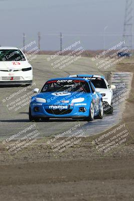 media/Jan-14-2024-CalClub SCCA (Sun) [[2b2dc9dce5]]/Group 1/Outside Grapevine/